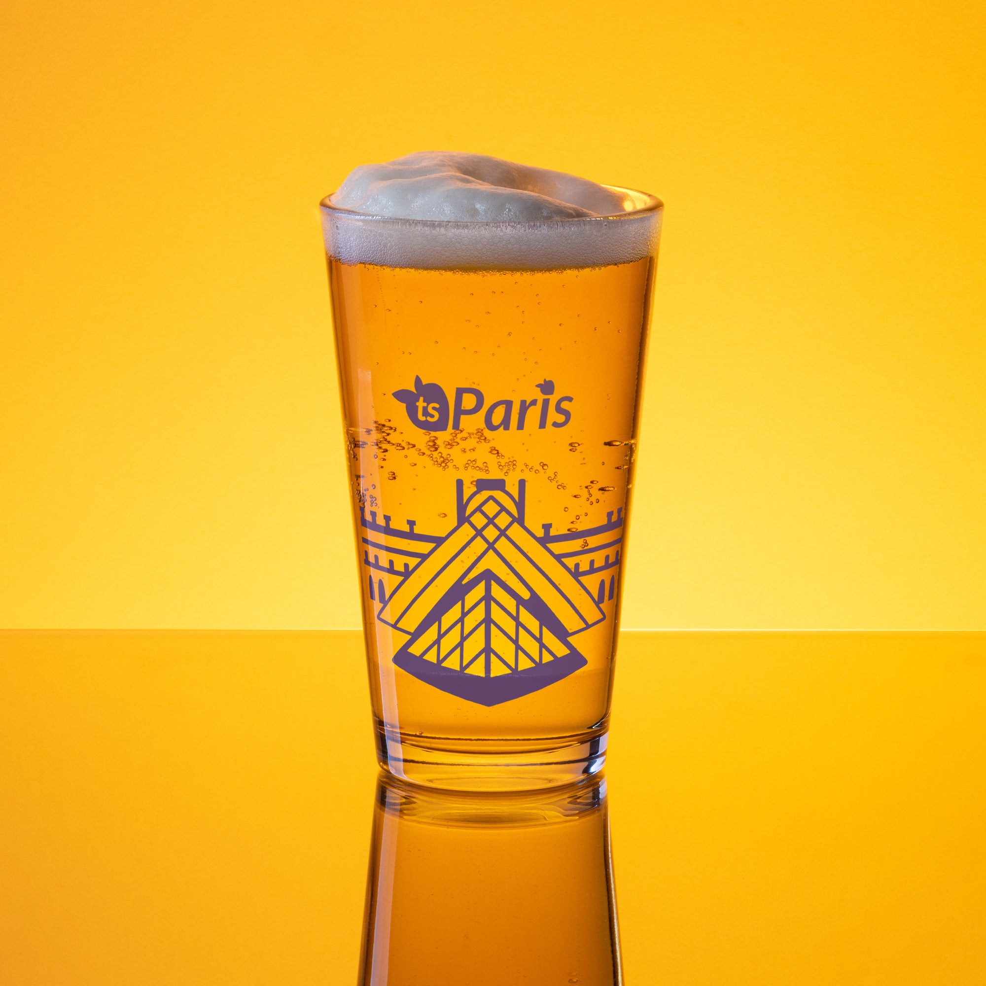 tsgabrielle® • Paris - The Louvre Pyramid • Shaker Pint Glass • 473 ml