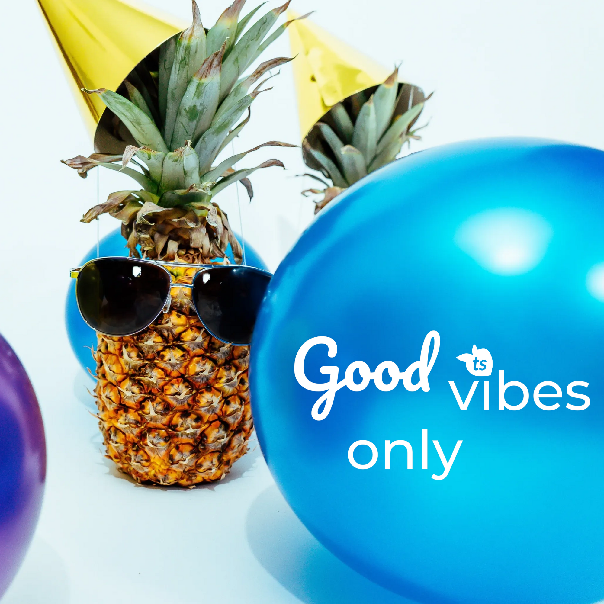 tsgabrielle® • Good Vibes Only • Mug with Color Inside • Ceramic • 11 oz